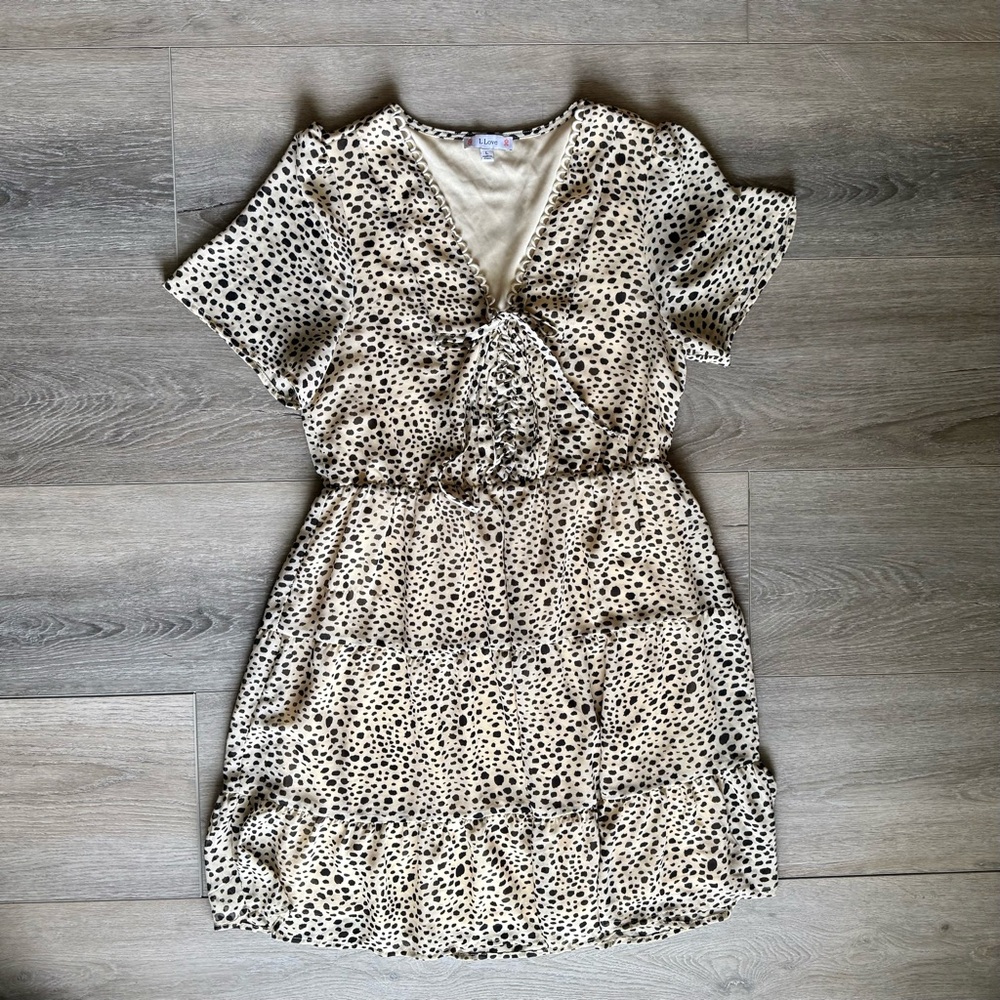 Chic Woman’s Leopard Print V-Neck Short Sleeve Dress Tan & Black Size Large